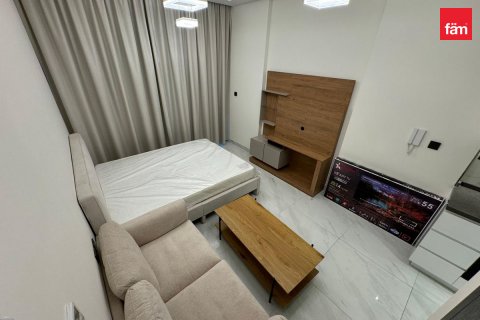 Apartment in Arjan, Dubai, UAE 30.7 sq.m. № 575334 - photo 9