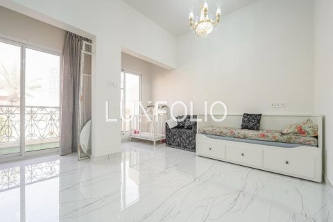 Müüa villa asukohaga Jumeirah Village Circle, Dubai, AÜE: 4 magamistoaga, 129 m² Nr 627572 - pilt 19