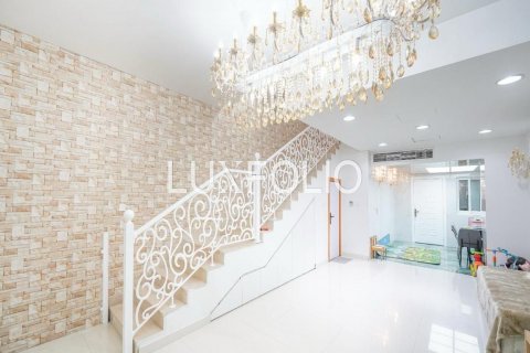 Müüa villa asukohaga Jumeirah Village Circle, Dubai, AÜE: 4 magamistoaga, 129 m² Nr 627572 - pilt 3