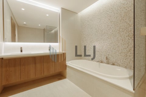 Townhouse on the Yas Island, Abu Dhabi, UAE 3 bedrooms, 330 sq.m. № 624138 - photo 15