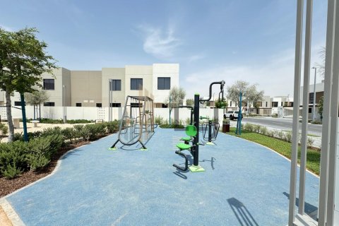 Kamienica na sprzedaż w Yas Island, Abu Dhabi, ZEA 3 sypialnie, 165.9 mkw., nr 624136 - zdjęcie 2