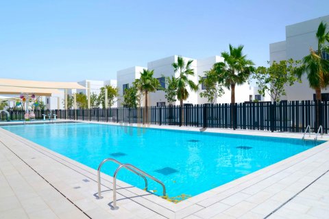 Kamienica na sprzedaż w Yas Island, Abu Dhabi, ZEA 3 sypialnie, 168.8 mkw., nr 624134 - zdjęcie 2