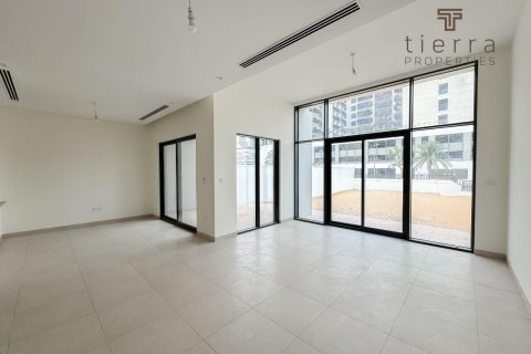 Vilë në Al Furjan, Dubai, Emiratet e Bashkuara Arabe 3 dhoma gjumi, 255 m2. № 574864 - Foto 2