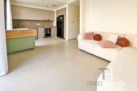 Villa in Dubai South (Dubai World Central), UAE 3 bedrooms, 185 sq.m. № 590291 - photo 2