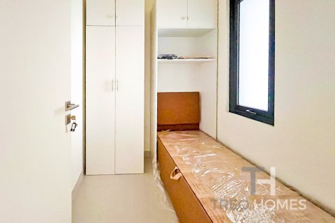 Villa in Dubai South (Dubai World Central), UAE 3 bedrooms, 185 sq.m. № 590291 - photo 19