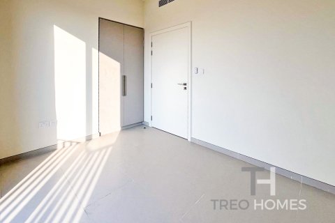 Villa in Dubai South (Dubai World Central), UAE 3 bedrooms, 185 sq.m. № 590291 - photo 13