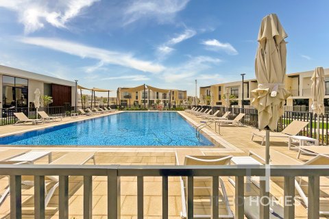 Dubai South (Dubai World Central), Dubai, BAE’de kiralık townhouse 3 yatak odası, 191 m&sup2; No 590293 - fotoğraf 18