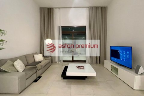 דירה להשכרה ב Umm Suqeim, Dubai, איחוד האמירויות  1 חדר שינה, 119.4 מ"ר, מספר 623960 - תמונה 4