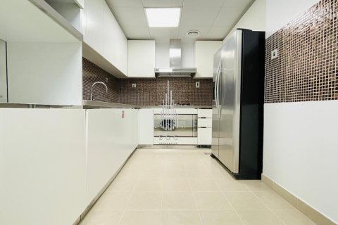 Пәтер Corniche Road, Абу-Даби, БАӘ-да 3 жатын бөлмелер, 195.3 м² № 591803 - фото 14