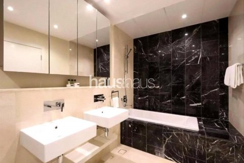 Apartment in Palm Jumeirah, Dubai, UAE 2 bedrooms, 122 sq.m. № 626246 - photo 7