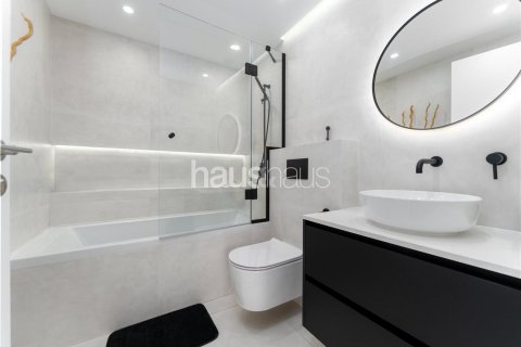 Villa in Jumeirah Islands, Dubai, UAE 4 bedrooms, 466 sq.m. № 626251 - photo 21
