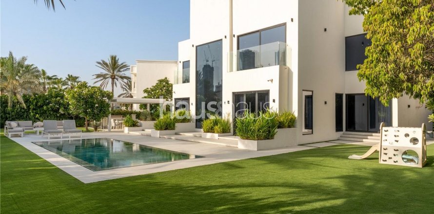 Villa in Jumeirah Islands, Dubai, UAE 4 bedrooms, 466 sq.m. № 626251