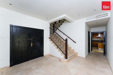 Vila v Al Furjan, Dubai, SAE 5 ložnice, 600 m² Č.: 622321 - fotografie 9