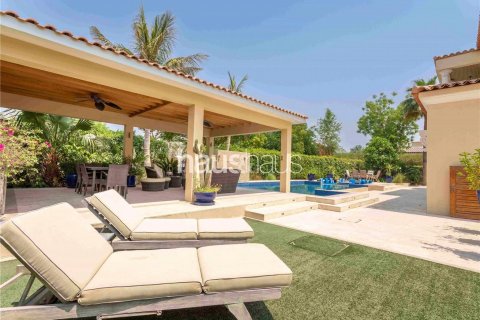 Vilë në Dubai Investment Park, Emiratet e Bashkuara Arabe 6 dhoma gjumi, 673 m2. № 625284 - Foto 20