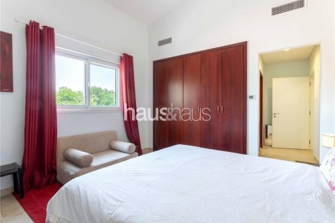 Vilë në Dubai Investment Park, Emiratet e Bashkuara Arabe 6 dhoma gjumi, 673 m2. № 625284 - Foto 23
