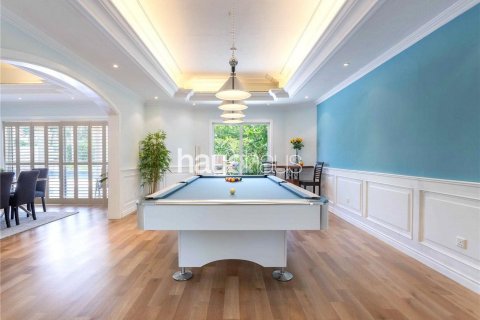 Vilë në Dubai Investment Park, Emiratet e Bashkuara Arabe 6 dhoma gjumi, 673 m2. № 625284 - Foto 5