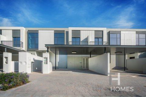 Řadový dům v Al Furjan, Dubai, SAE 3 ložnice, 261 m² Č.: 586645 - fotografie 1