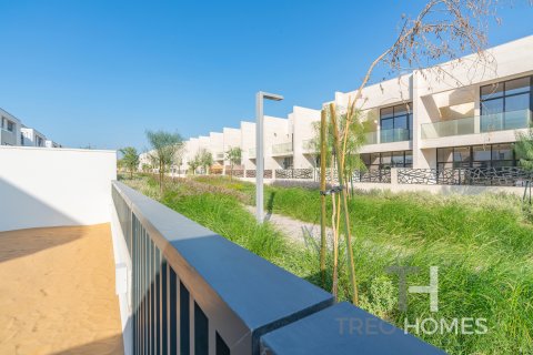 Řadový dům v Al Furjan, Dubai, SAE 3 ložnice, 255 m² Č.: 586644 - fotografie 13