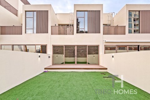 Jumeirah Village Triangle, Dubai, UAE의 임대용 타운하우스 침실 4개, 269제곱미터 번호 586643 - 사진 1