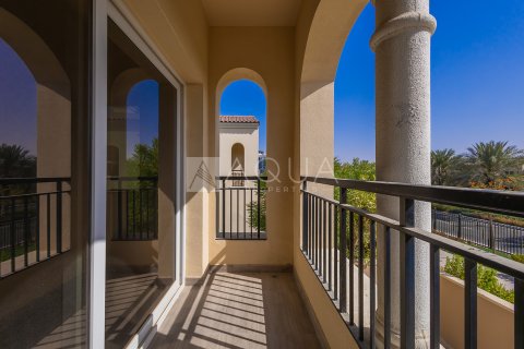 Serena, Dubai, संयुक्त अरब अमीरात में विला, 3 बेडरूम, 254.1 वर्ग मीटर, संख्या 623765 - फ़ोटो 11