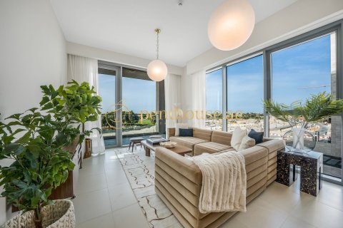 Apartament në Al Wasl, Dubai, Emiratet e Bashkuara Arabe 3 dhoma gjumi, 183 m2. № 592775 - Foto 2