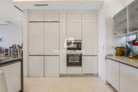 Jumeirah Beach Residence, Dubai, UAE의 임대용 아파트 침실 4개, 336제곱미터 번호 593303 - 사진 23