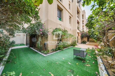 Apartment in Old Town, Dubai, UAE 2 bedrooms, 131 sq.m. № 592995 - photo 10