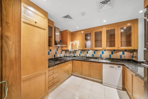 Apartment in Old Town, Dubai, UAE 2 bedrooms, 131 sq.m. № 592995 - photo 8