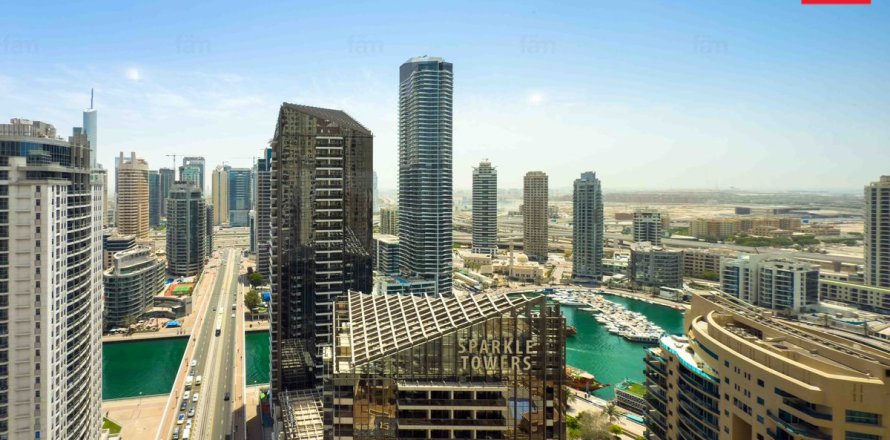 Apartamento en Dubai, EAU 3 dormitorios, 175 m² № 575067