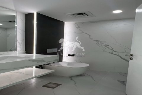 Byt v Dubai Marina, SAE 3 ložnice, 167.6 m² Č.: 586778 - fotografie 9