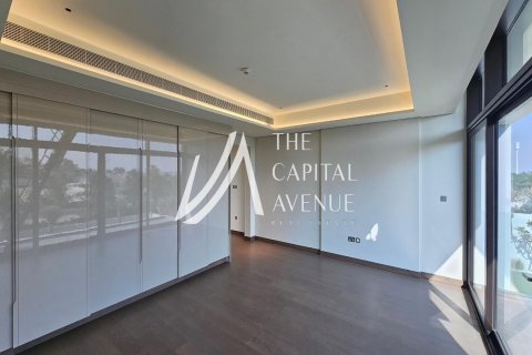 Kaupunkipientalo Saadiyat Island, Abu Dhabi, Arabiemiraatit 4 makuuhuonetta, 836 m2 № 604827 - kuva 9