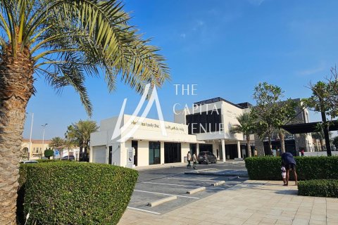 Kaupunkipientalo Saadiyat Island, Abu Dhabi, Arabiemiraatit 4 makuuhuonetta, 836 m2 № 604827 - kuva 17