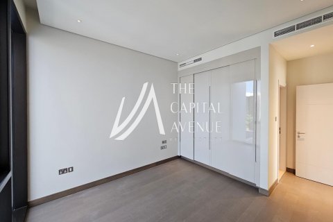Kaupunkipientalo Saadiyat Island, Abu Dhabi, Arabiemiraatit 4 makuuhuonetta, 836 m2 № 604827 - kuva 16