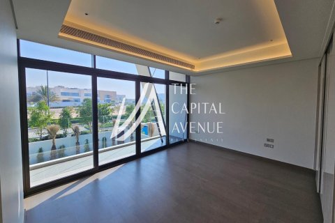 Kaupunkipientalo Saadiyat Island, Abu Dhabi, Arabiemiraatit 4 makuuhuonetta, 836 m2 № 604827 - kuva 7