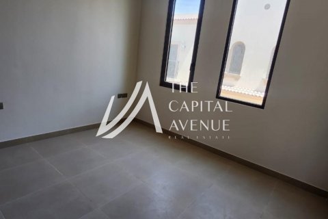 Shtëpi në qytet në Khalifa City, Abu Dhabi, Emiratet e Bashkuara Arabe 3 dhoma gjumi, 150 m2. № 604844 - Foto 6