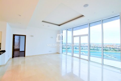 Apartment in Palm Jumeirah, Dubai, UAE 2 bedrooms, 159 sq.m. № 593016 - photo 6