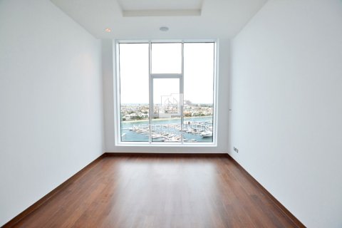 Apartment in Palm Jumeirah, Dubai, UAE 2 bedrooms, 159 sq.m. № 593016 - photo 9