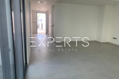 Vila di Yas Island, Abu Dhabi, UAE 4 bilik tidur, 348.7 meter persegi № 576915 - foto 4