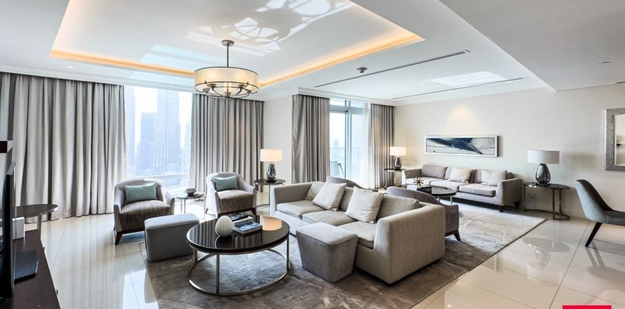 Apartment in Downtown Dubai (Downtown Burj Dubai), UAE 3 bedrooms, 206.1 sq.m. № 622179