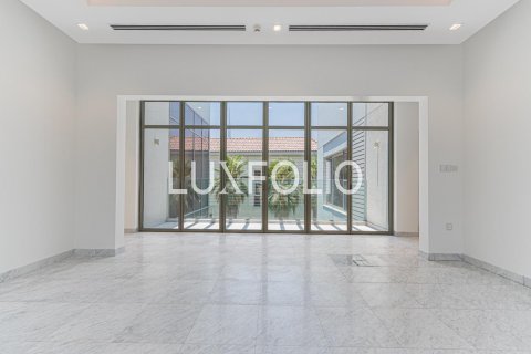 Mohammed Bin Rashid City, Dubai, UAE의 판매용 빌라 침실 5개, 724제곱미터 번호 627751 - 사진 16