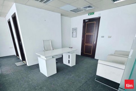 Opisina sa Dubai, UAE 92.4 sq.m. № 624739 - larawan 8