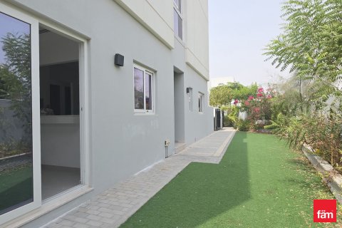 Řadový dům v Dubai, SAE 4 ložnice, 253.9 m² Č.: 624738 - fotografie 23