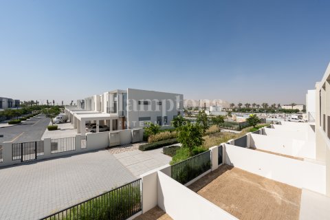 Řadový dům v Jumeirah Village Triangle, Dubai, SAE 3 ložnice, 176.90031842 m² Č.: 596621 - fotografie 1