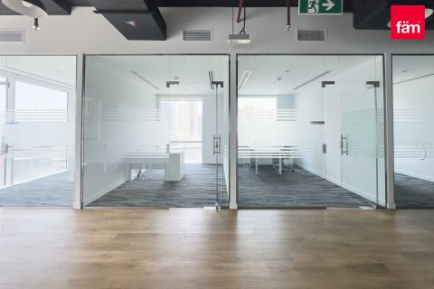 Business Bay, Dubai, संयुक्त अरब अमीरात में कार्यालय, 188.6 वर्ग मीटर, संख्या 622912 - फ़ोटो 3