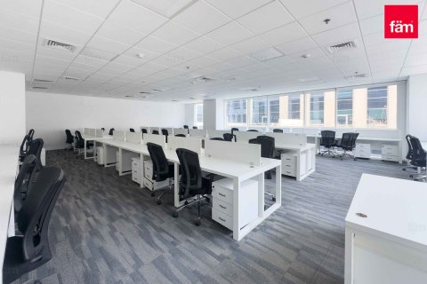 Business Bay, Dubai, संयुक्त अरब अमीरात में कार्यालय, 188.6 वर्ग मीटर, संख्या 622912 - फ़ोटो 1