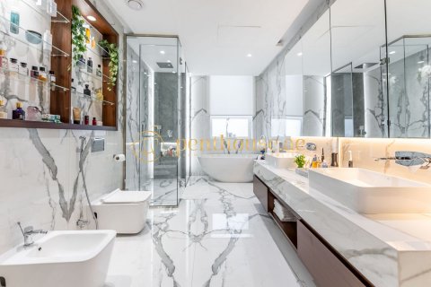 Vila v Jumeirah Park, Dubai, SAE 4 ložnice, 510 m² Č.: 592361 - fotografie 23