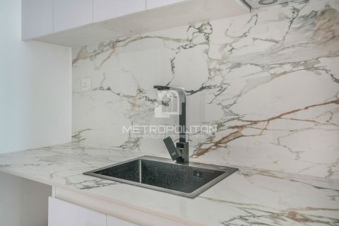 Byt v Jumeirah Lake Towers, Dubai, SAE 34 m² Č.: 592723 - fotografie 6