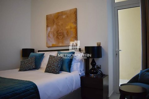 Apartment in Jumeirah Village Circle, Dubai, UAE 2 bedrooms, 105 sq.m. № 592726 - photo 10