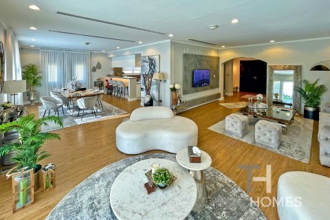 Vila v Jumeirah Park, Dubai, SAE 3 ložnice, 328 m² Č.: 597613 - fotografie 5