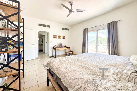 Vila di Meadows, Dubai, UAE 4 bilik tidur, 664 meter persegi № 597612 - foto 23